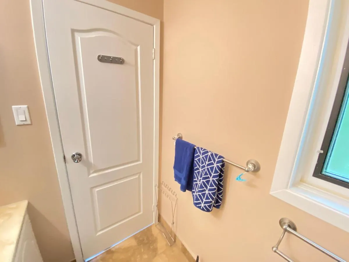 Homestay 41 Huntsmill Blvd Apartment Toronto